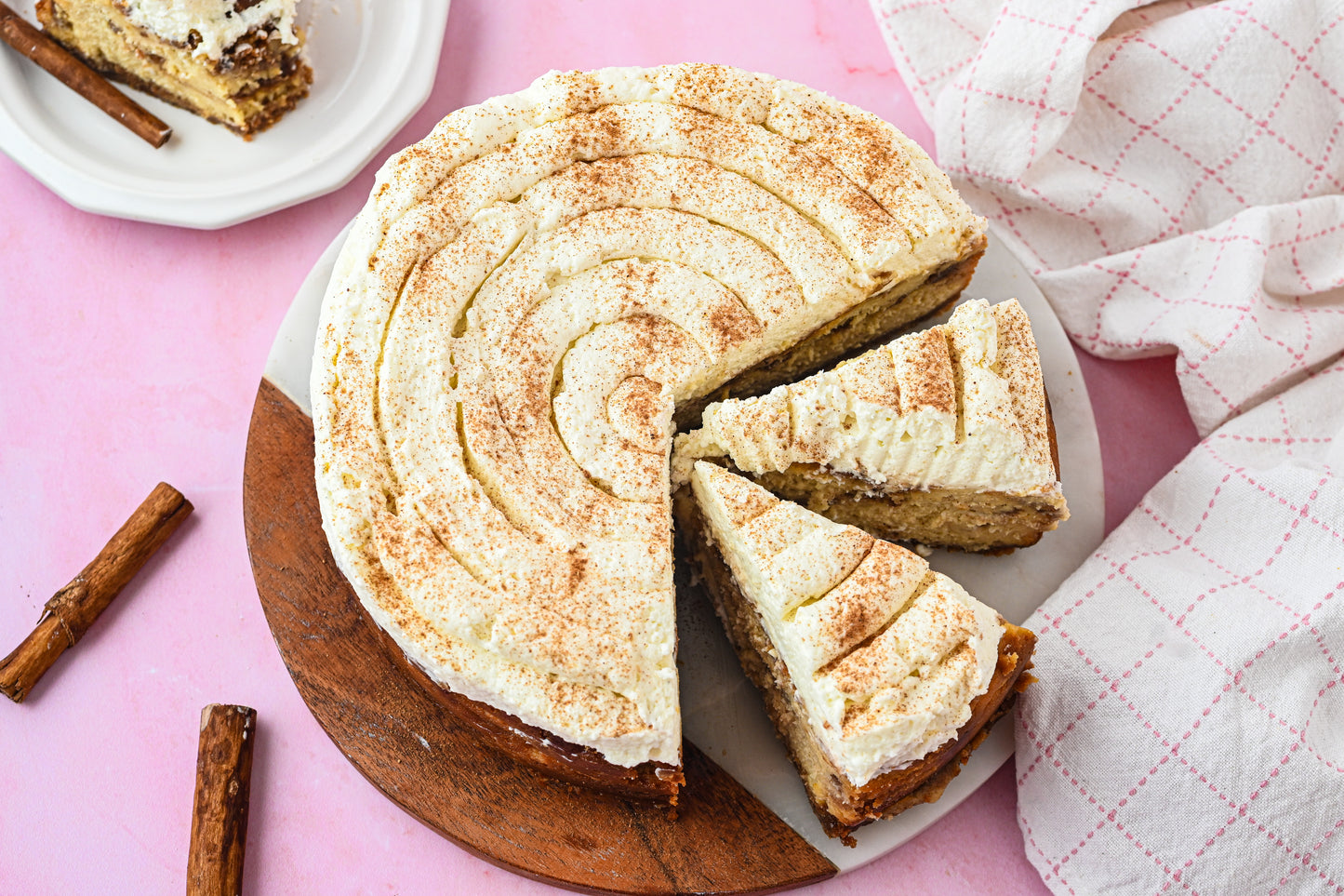 Cinnamon Roll Cheesecake Exclusive