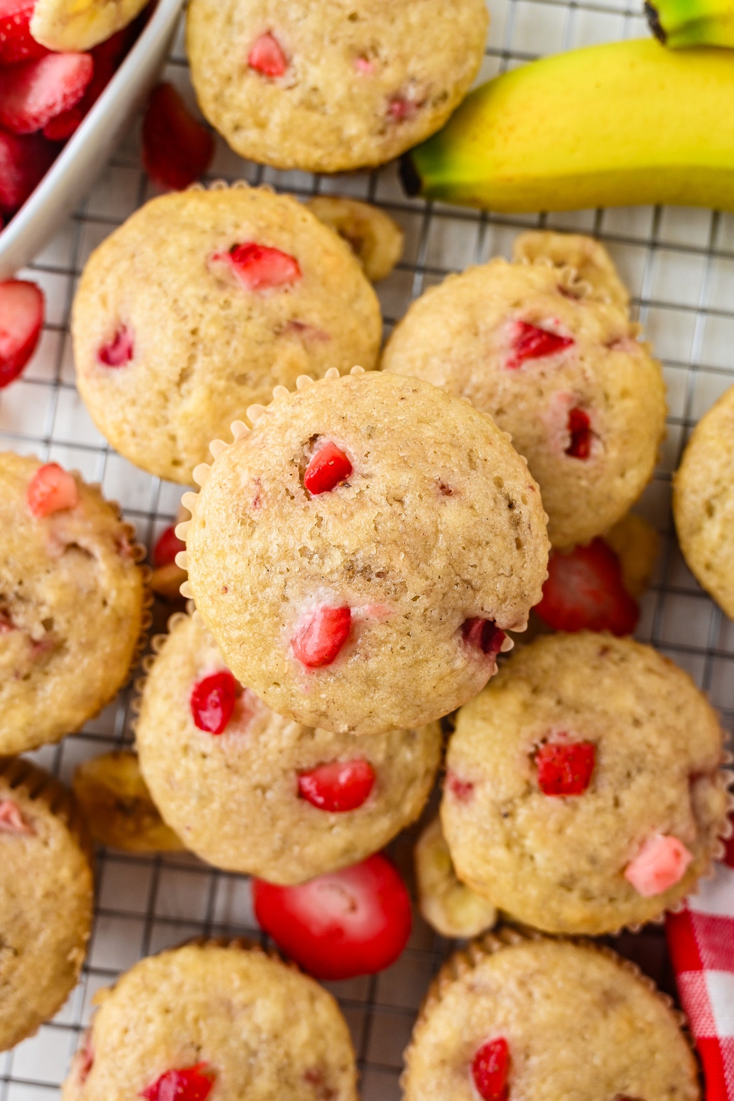 Strawberry Banana Muffins Exclusive