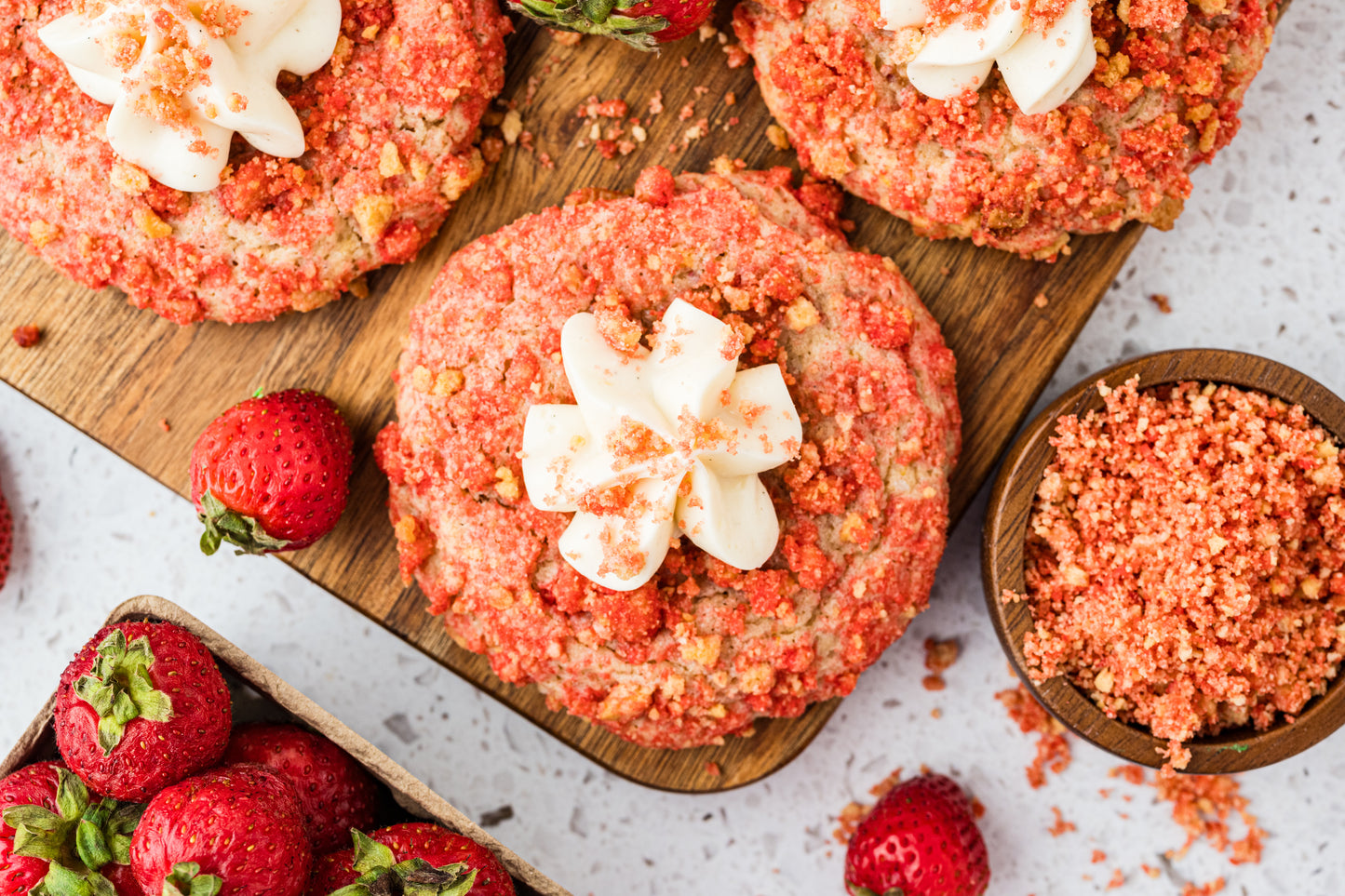 *Strawberry Crunch Cookies Exclusive