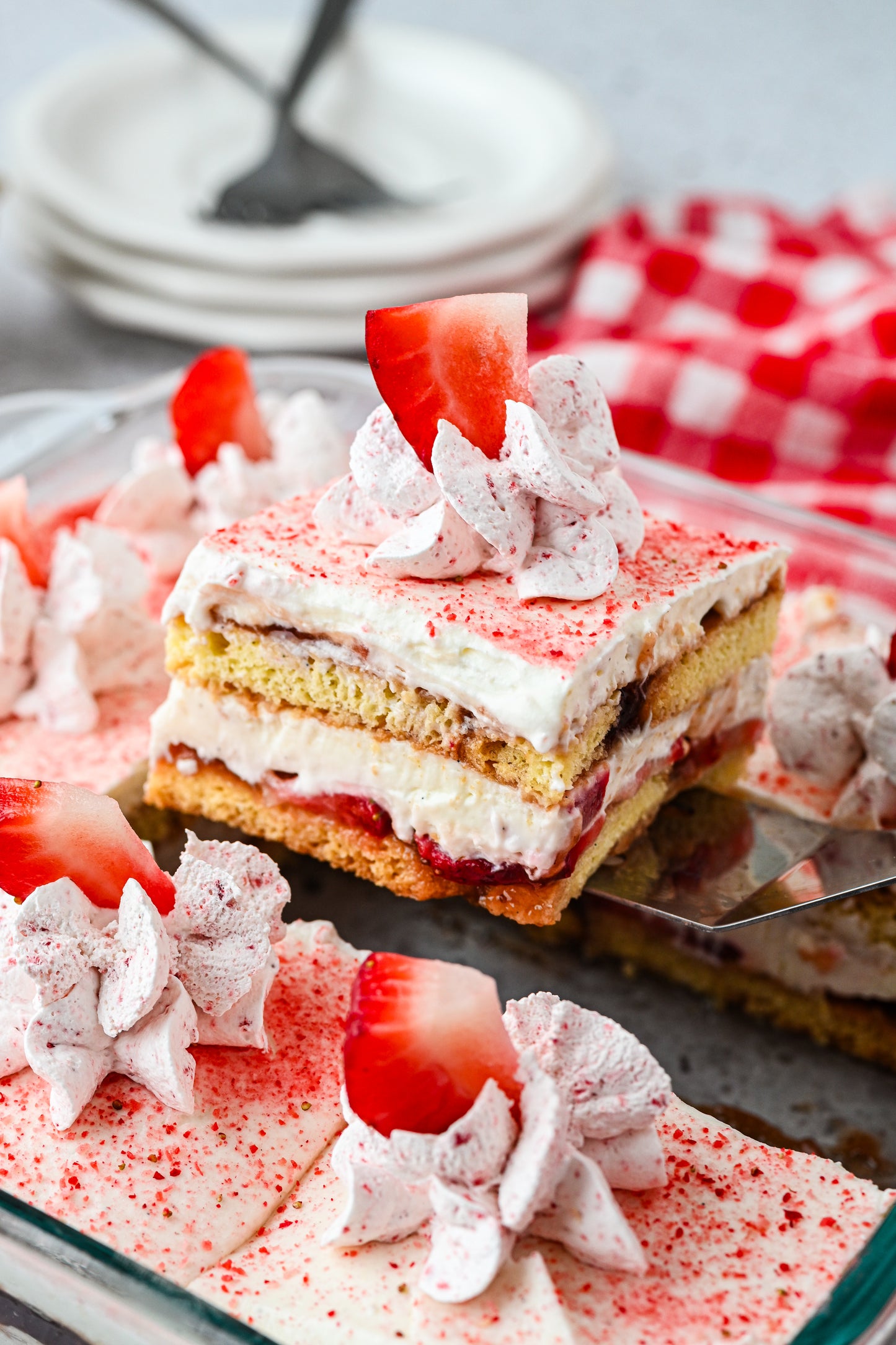 Strawberry Tiramisu Exclusive