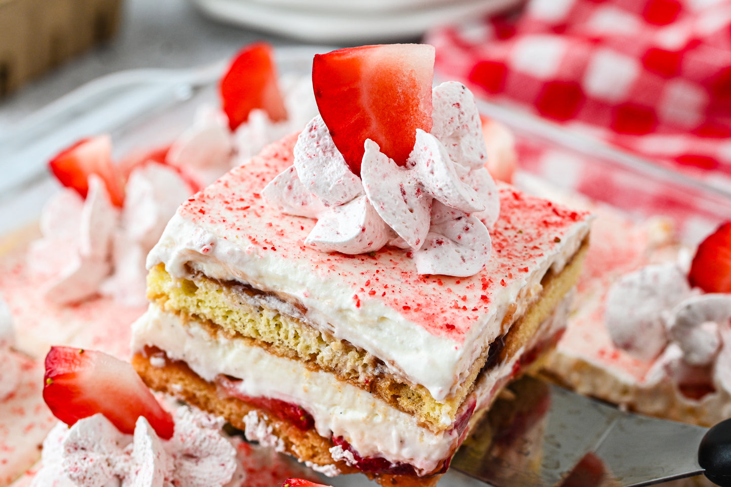 Strawberry Tiramisu Exclusive