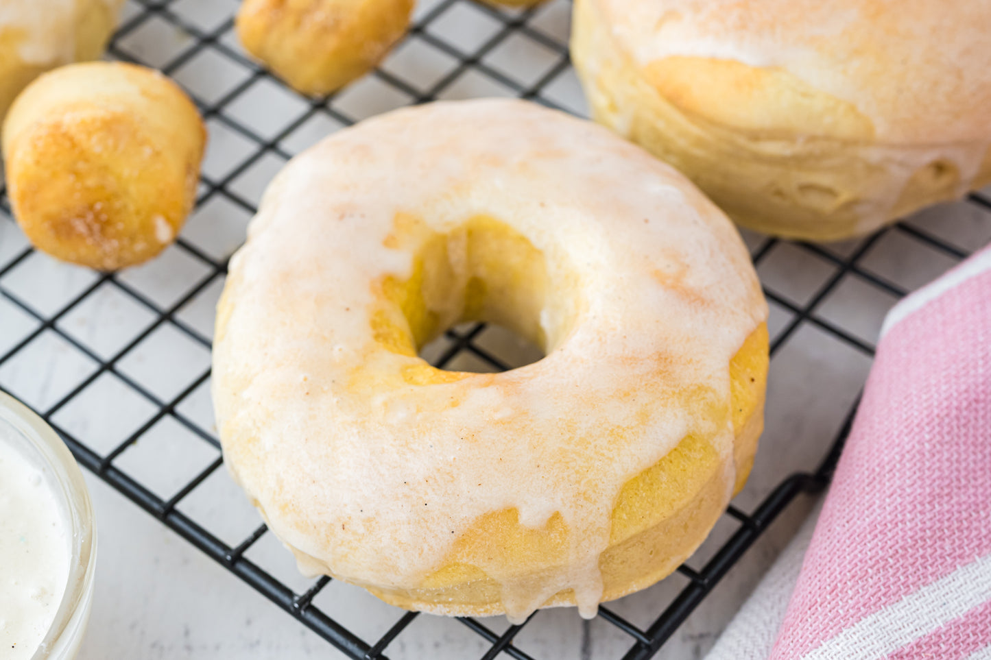 Air Fryer Glazed Donuts Exclusive