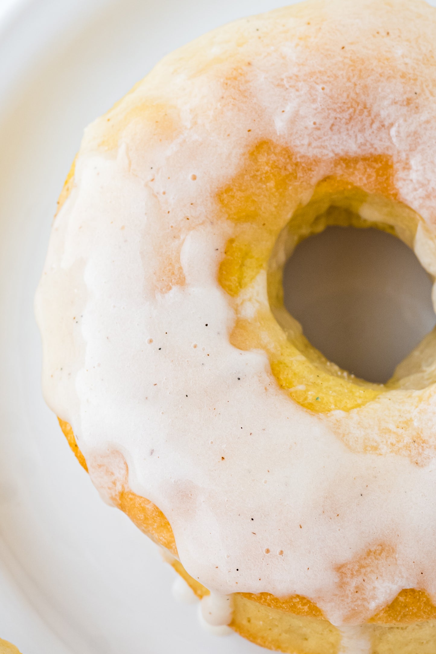 Air Fryer Glazed Donuts Exclusive