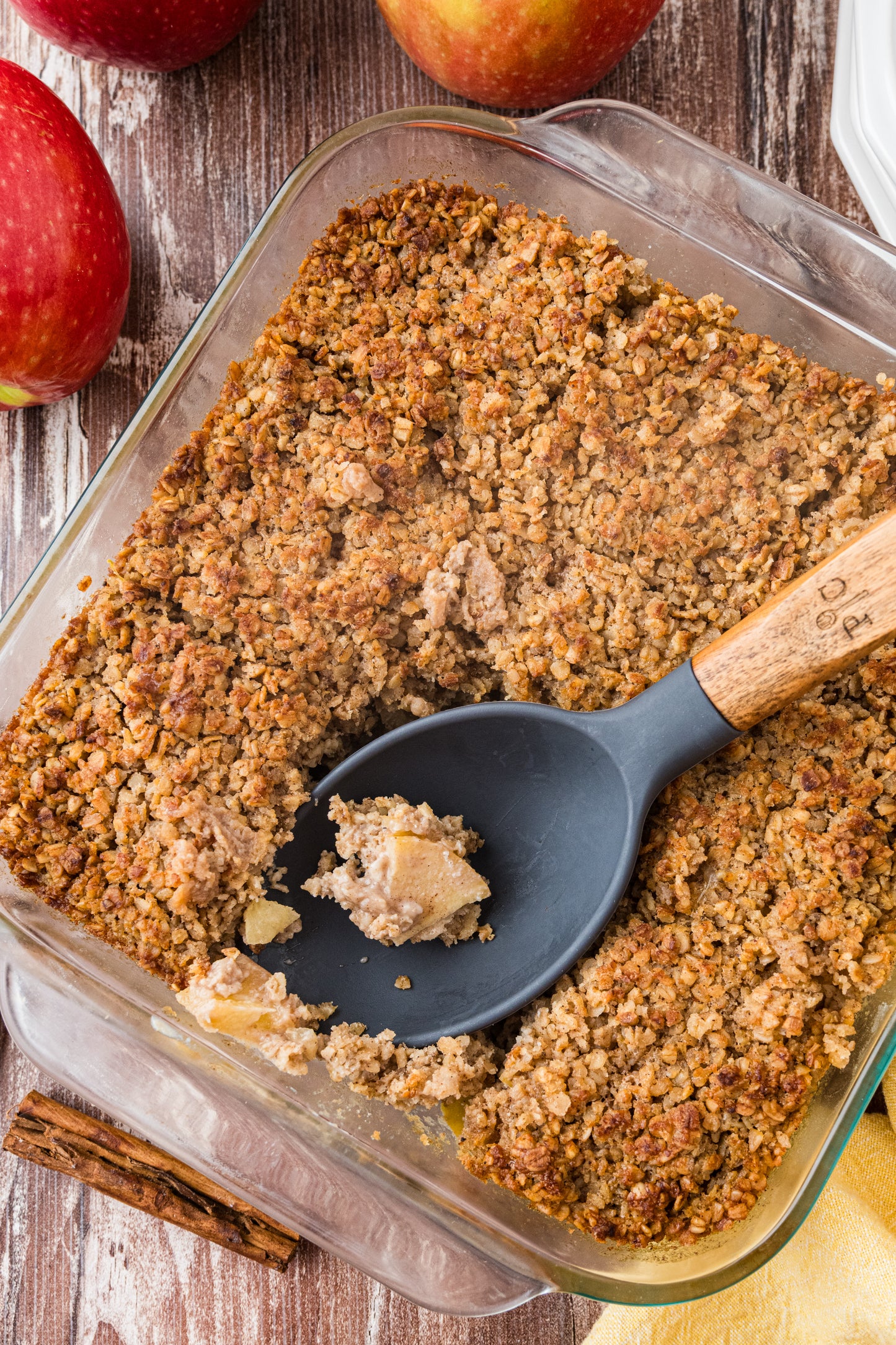 Apple and Oatmeal Bake Exclusive
