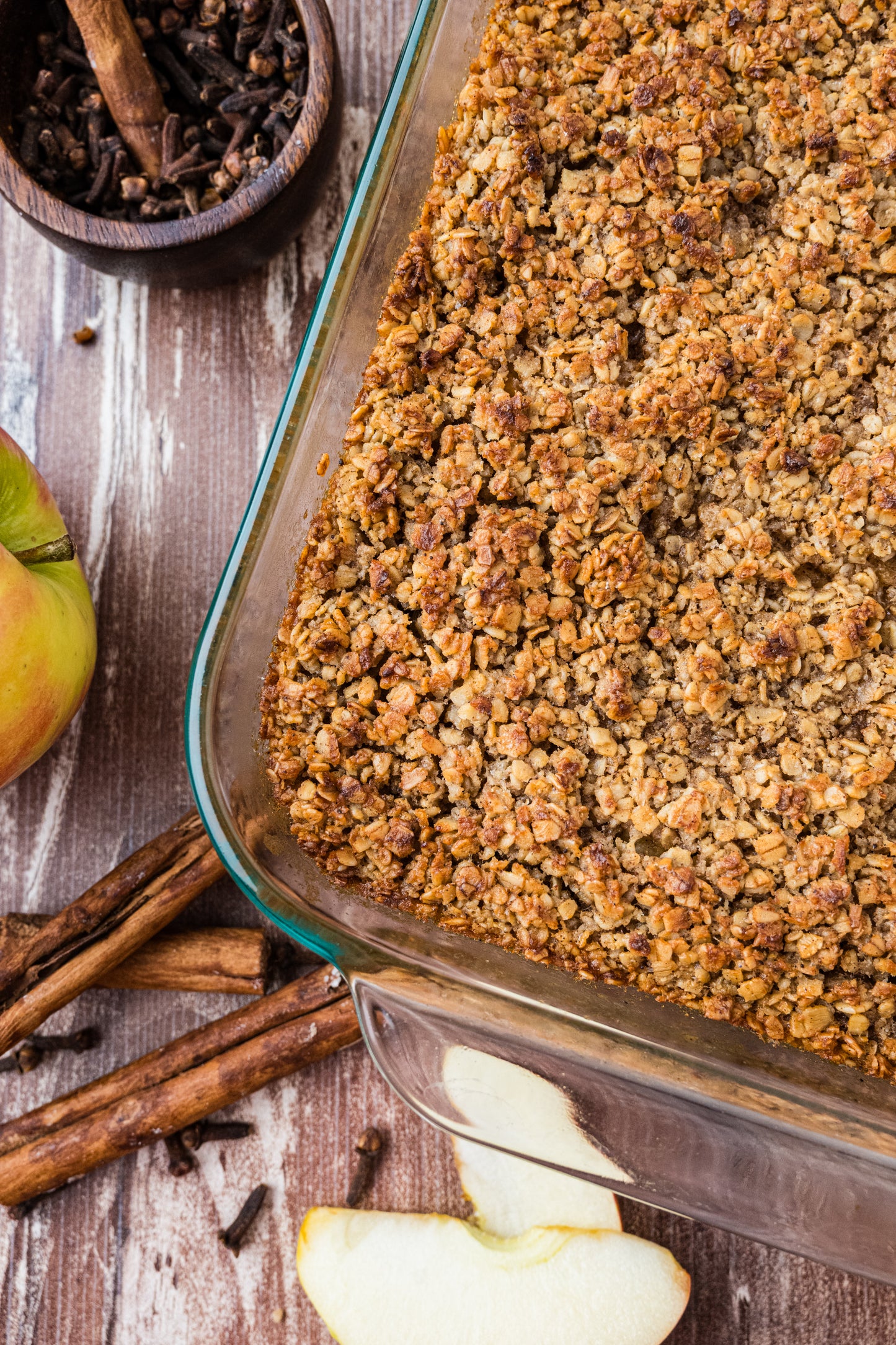 Apple and Oatmeal Bake Exclusive