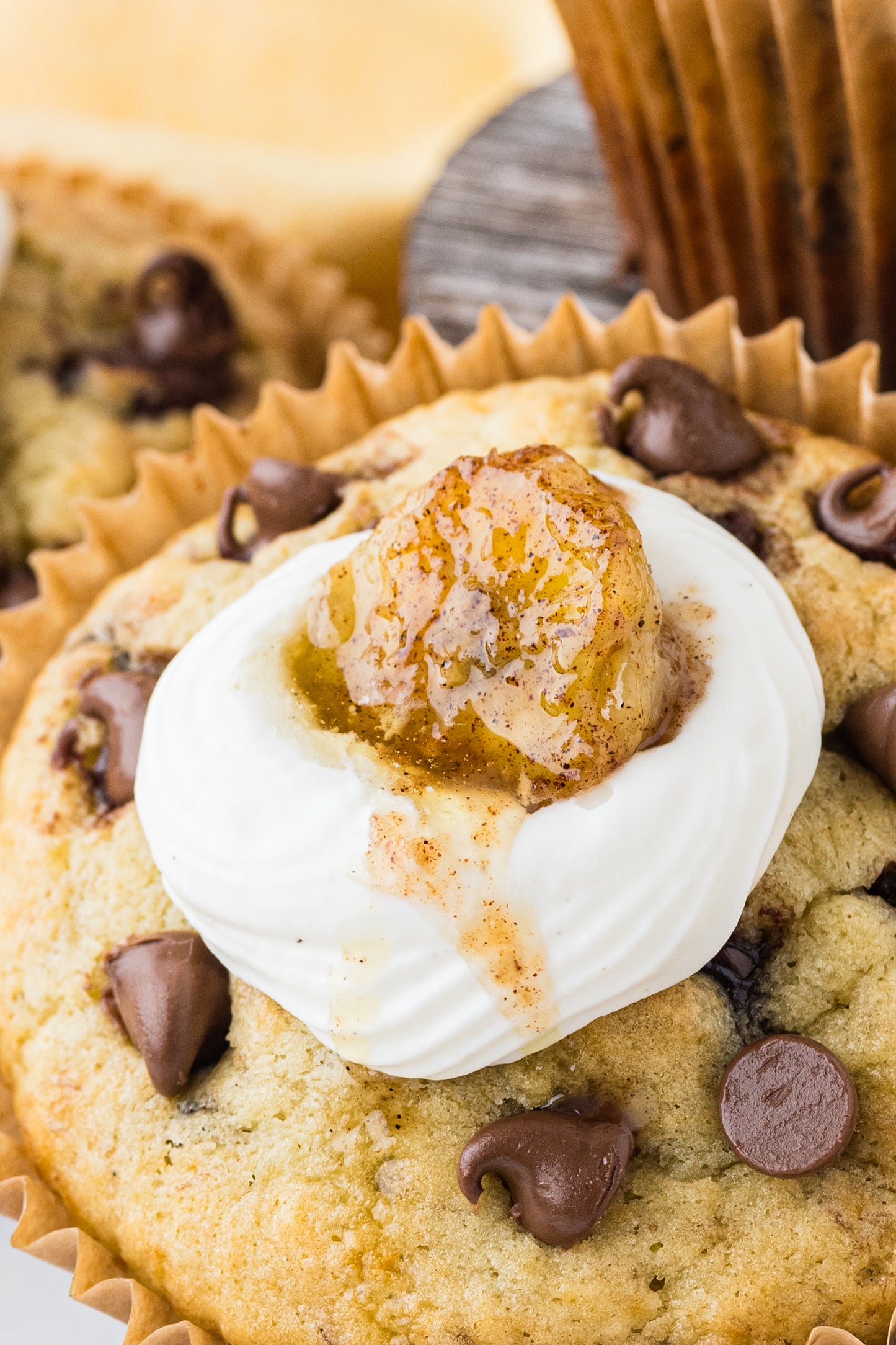 Banana Chocolate Chip Cupcakes with Cream Cheese Frosting Exclusive