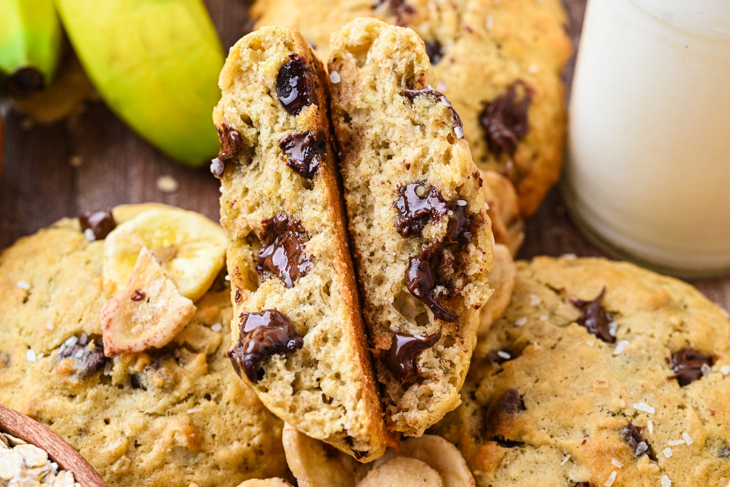 Banana Chocolate Chip Oat Cookies Exclusive