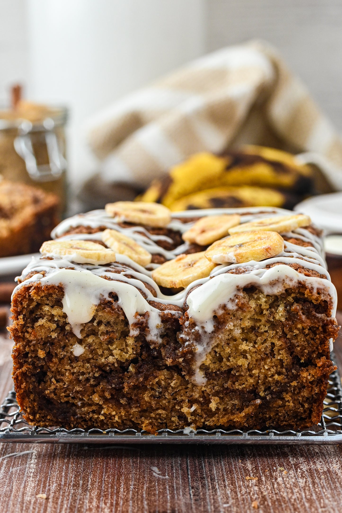 Cinnamon Banana Bread Exclusive