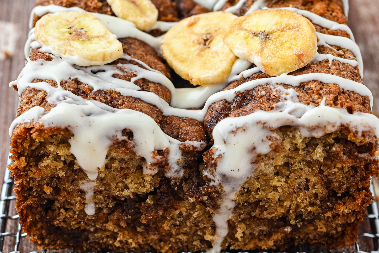 Cinnamon Banana Bread Exclusive