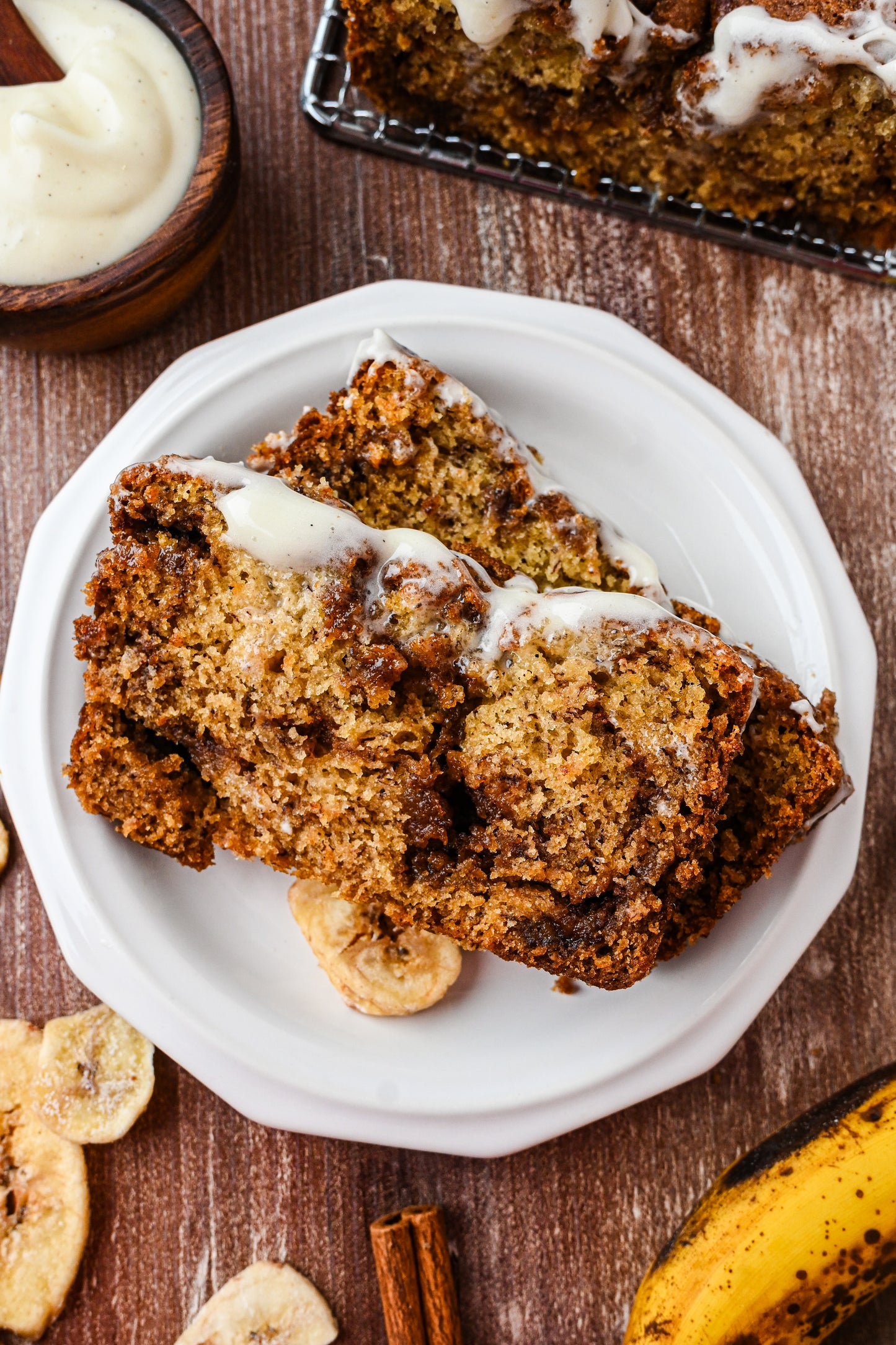 Cinnamon Banana Bread Exclusive