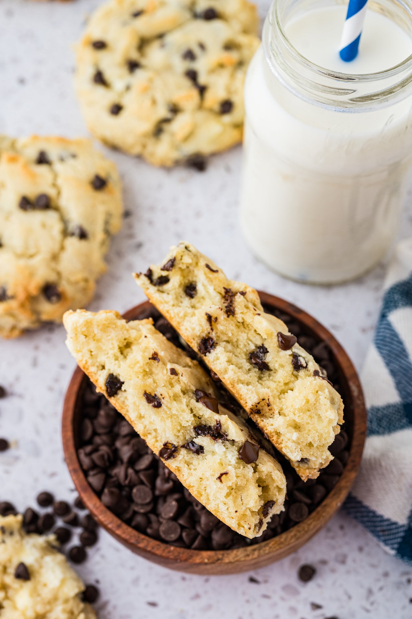 Chocolate Chip Cheesecake Cookies Exclusive