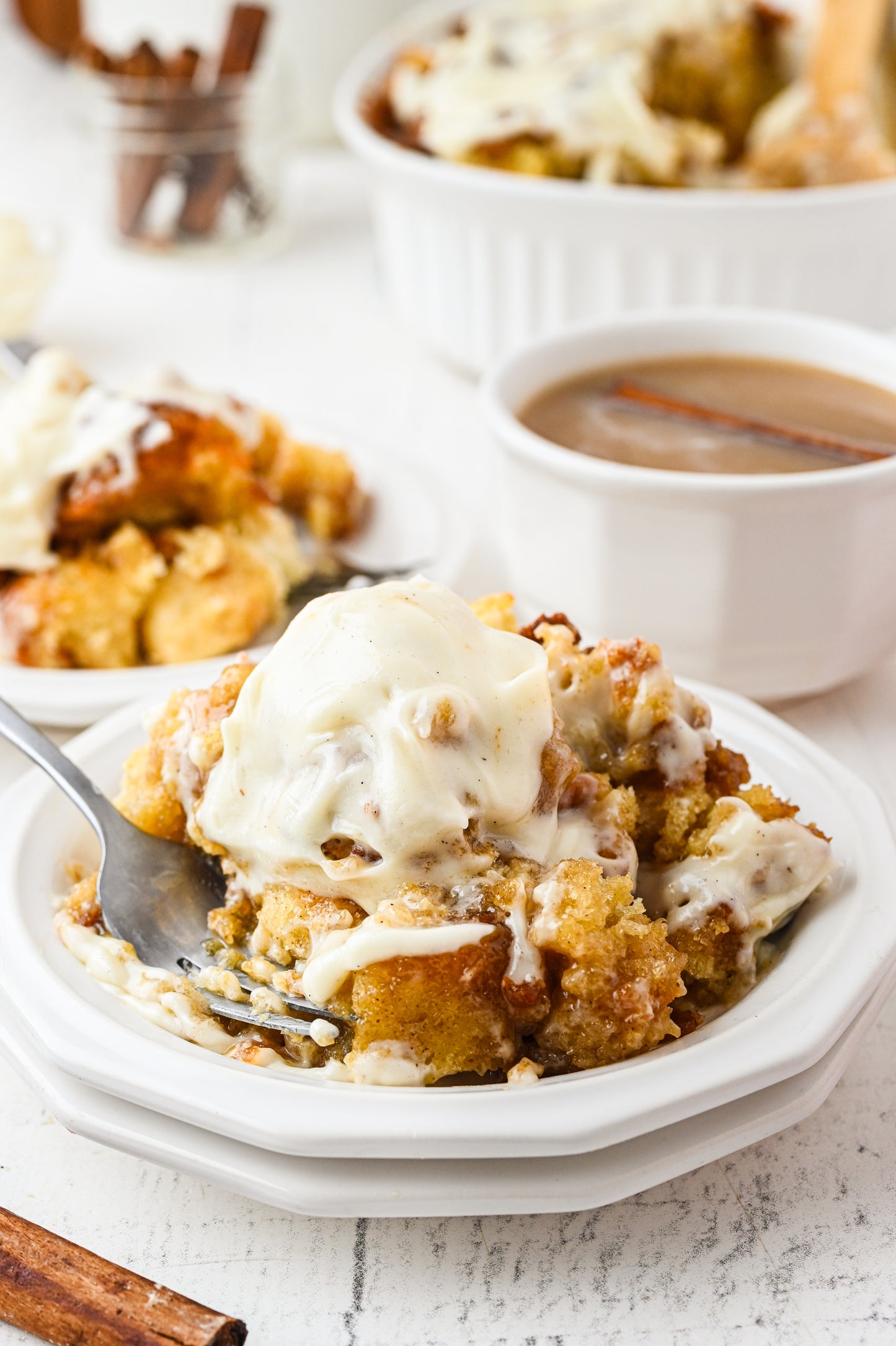 Cinnamon Rolls Bites Exclusive