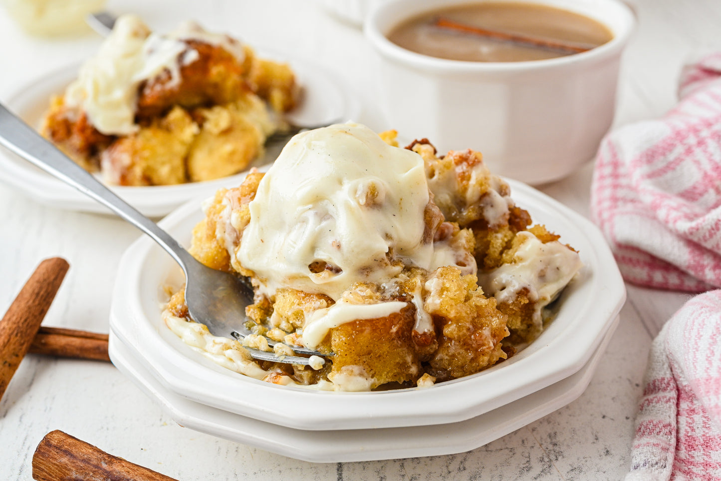 Cinnamon Rolls Bites Exclusive