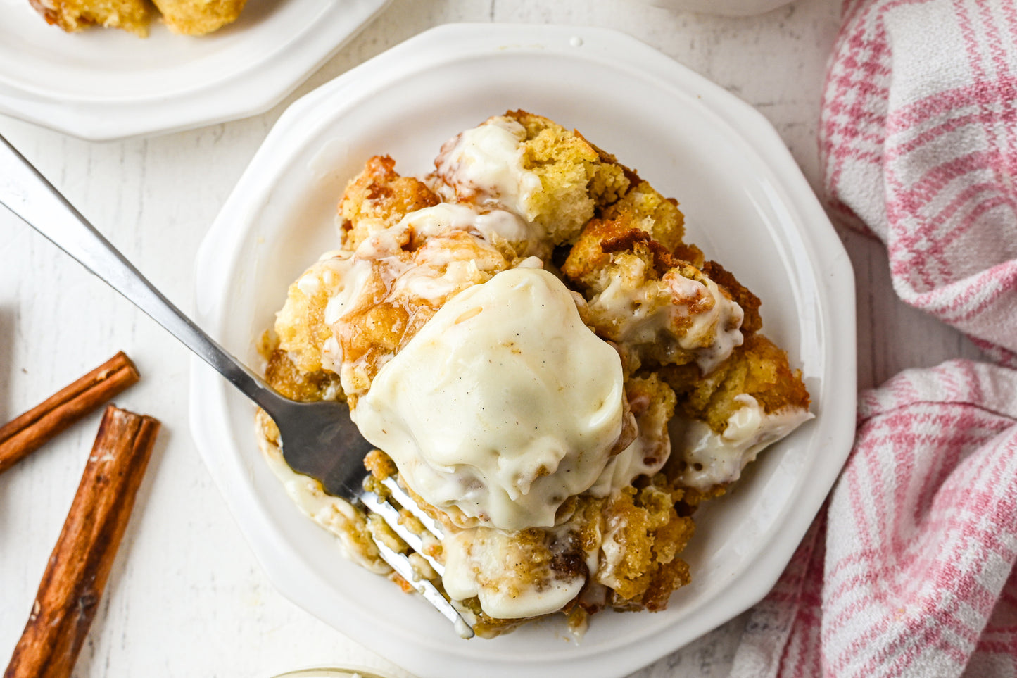 Cinnamon Rolls Bites Exclusive