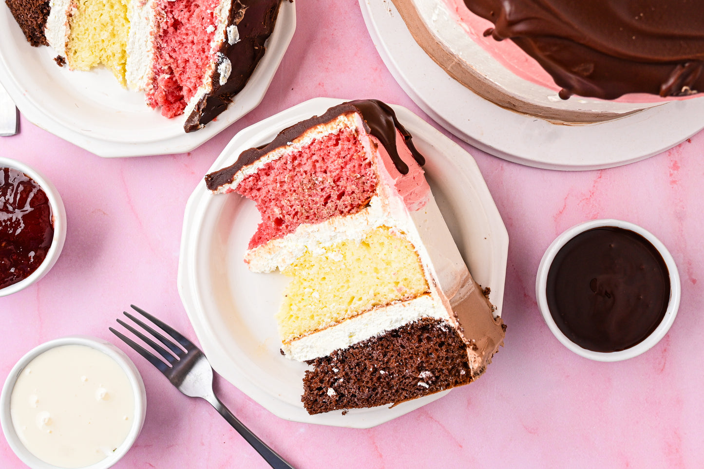 Neapolitan Cake Exclusive