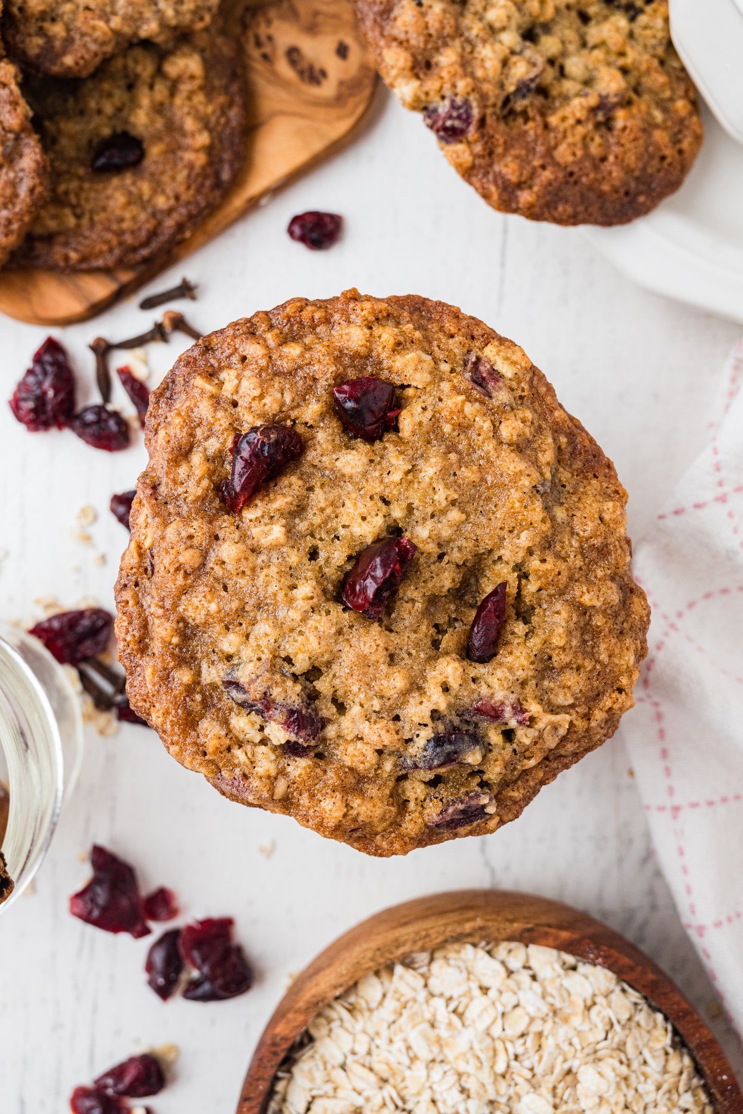 Oatmeal Craisin Cookies Exclusive