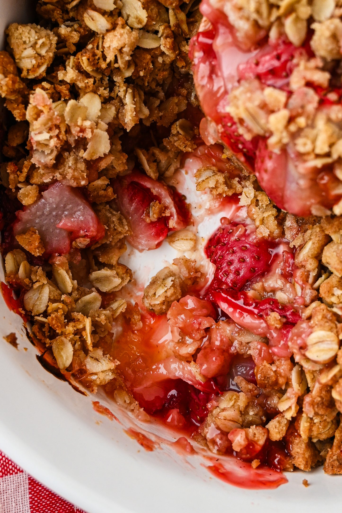 Strawberry Crumble Exclusive