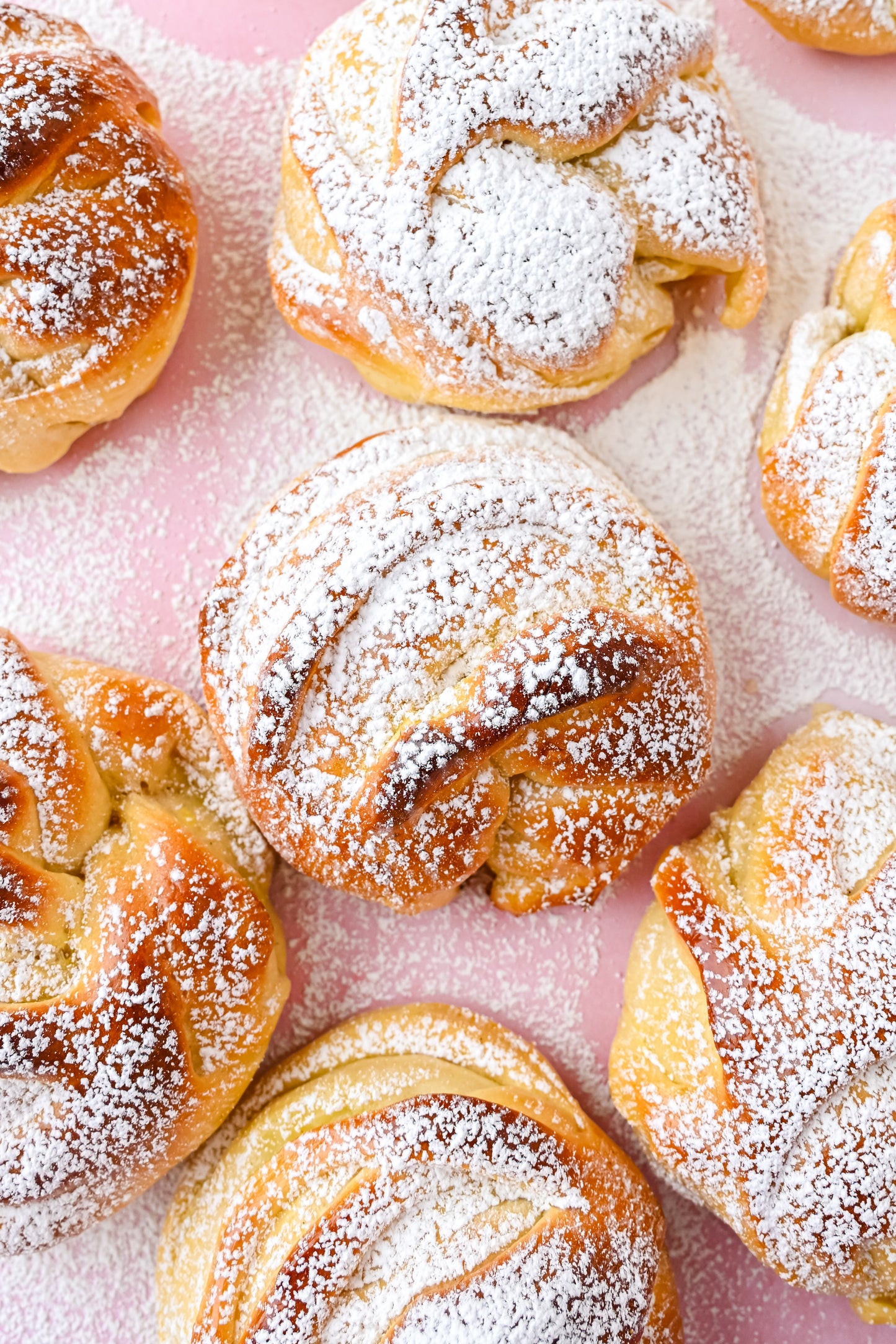 Vanilla Cream Buns Exclusive PLUS Reel