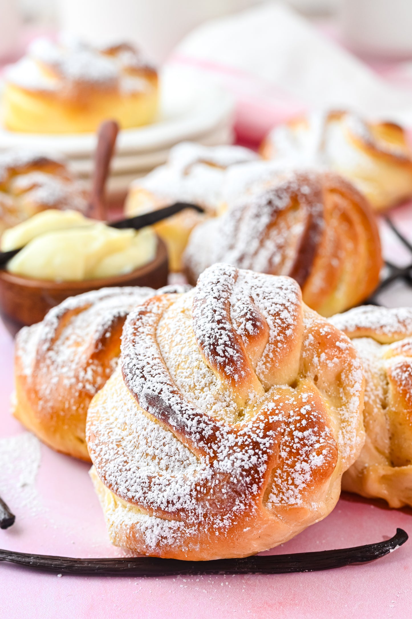 Vanilla Cream Buns Exclusive PLUS Reel